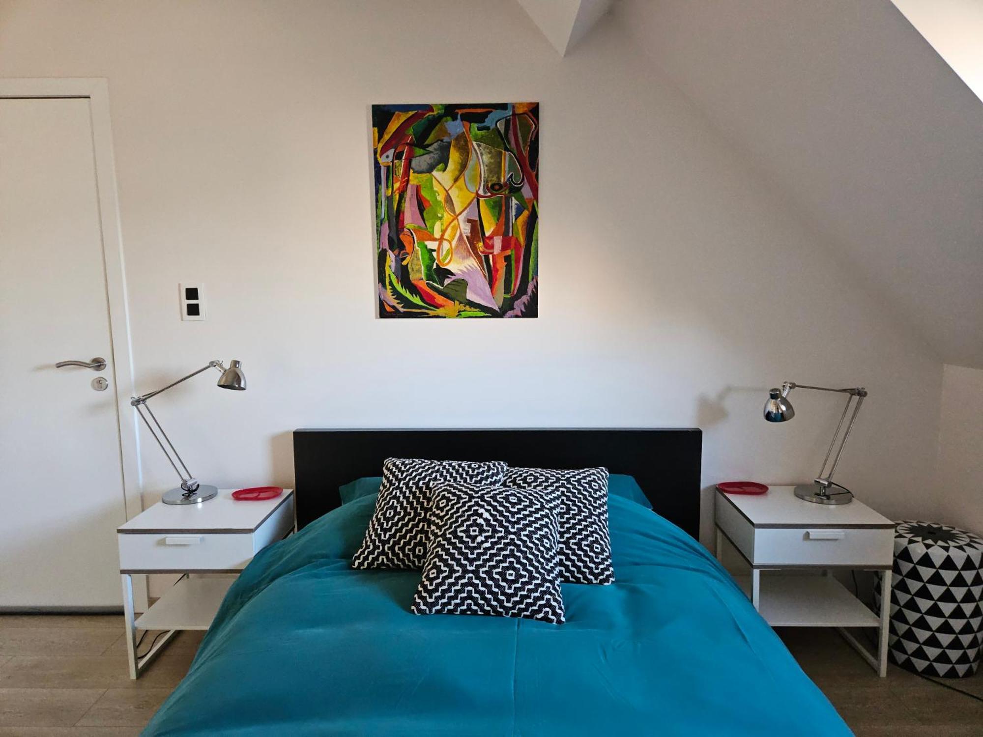 Apartamento Modern Duplex With Garden