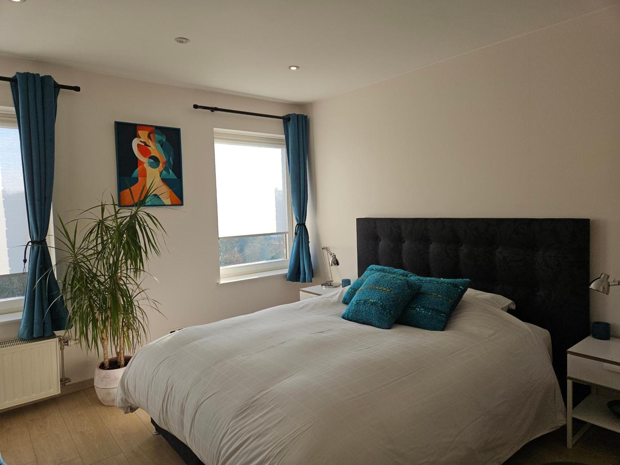 Modern Duplex With Garden Bruxelles